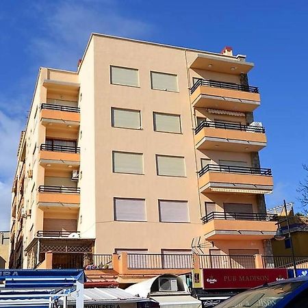 Elizabeth Beach Apartment With Seaviews! Torremolinos Ngoại thất bức ảnh