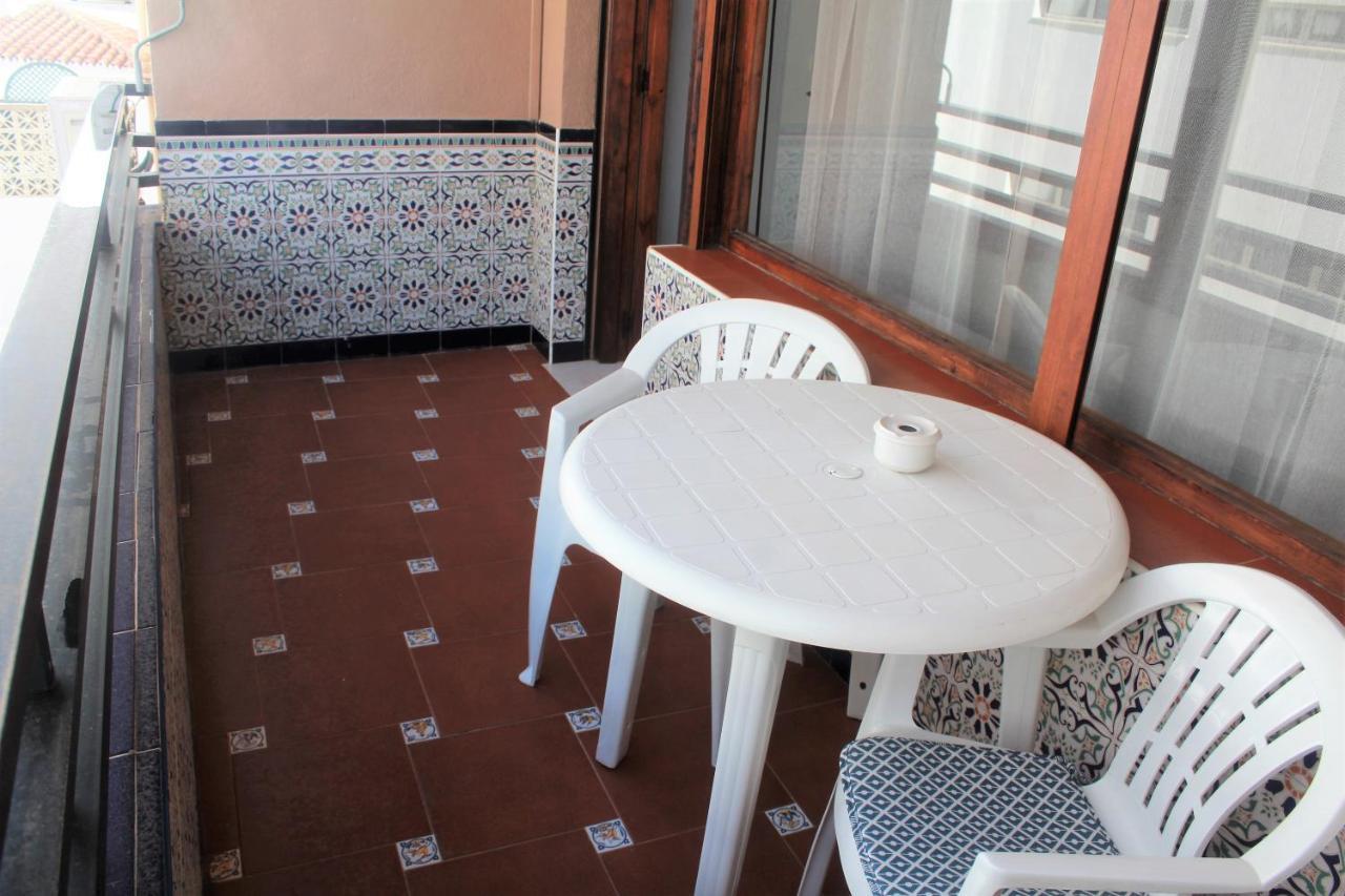 Elizabeth Beach Apartment With Seaviews! Torremolinos Ngoại thất bức ảnh